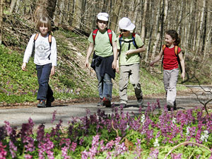Alle Kinder und Jugendlichen in Deutschland sollten zusätzlich Vitamin D3 erhalten. 